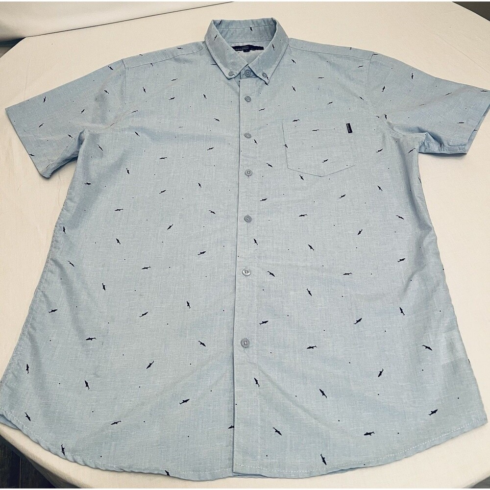 Molokai Surf Co. Men's L Short Sleeve Button-Up Shirt Blue Shark Print w/Pocket